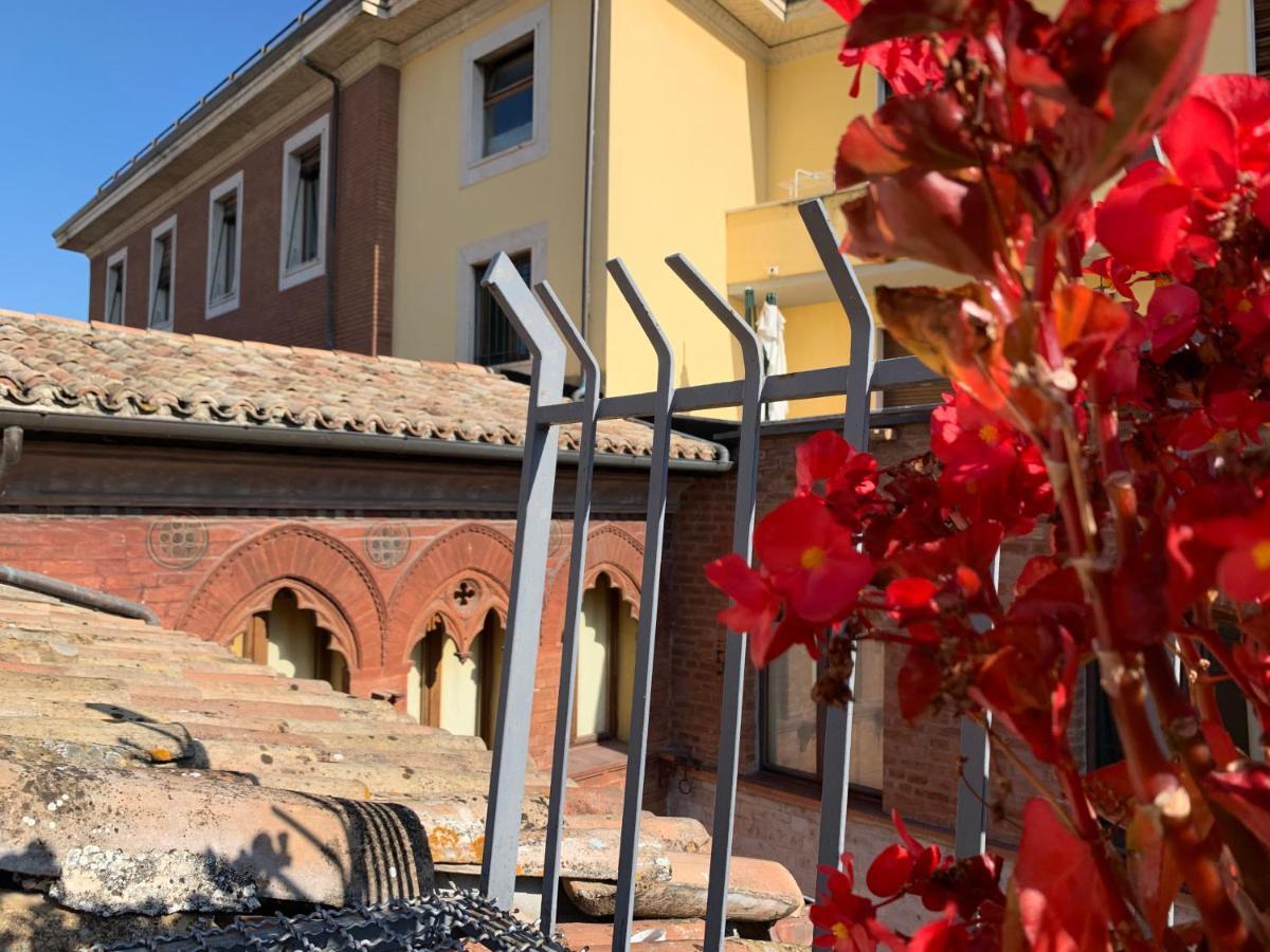 Affittacamere Arco Polinori Foligno Zewnętrze zdjęcie